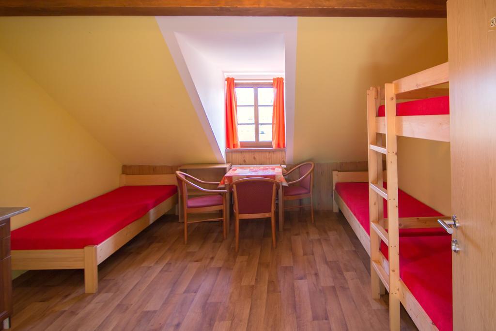 Ubytovna Pod Hrazi Вишші-Брод Номер фото